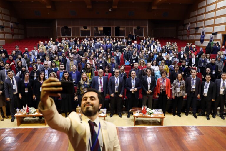 eğitimde-iyi-örnekler-konferansı-gaziantep039teydi